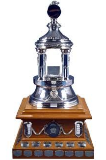 Fichier:Vezina Trophy.png